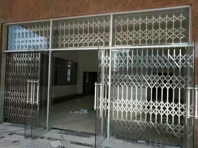 不銹鋼卷閘門 定制.jpg 不銹鋼卷閘門 定制.jpg